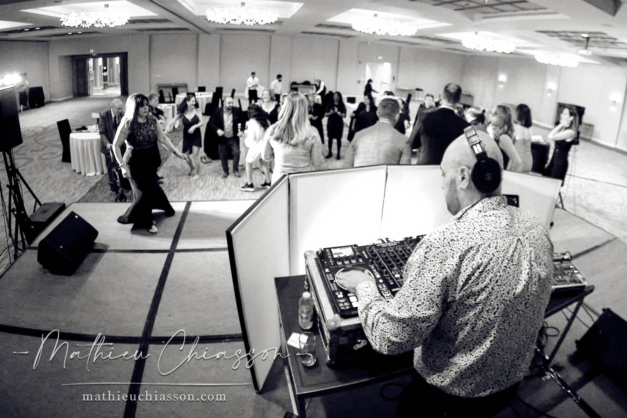 Photo by Mathieu Chiasson